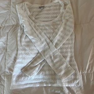 Express lace longsleeve